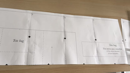 Linda y práctica tote bag